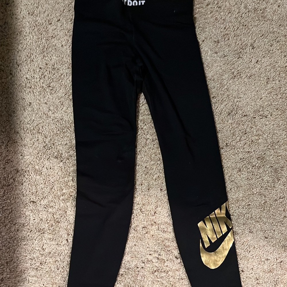 New Nike leggings